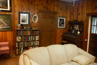 studio-10